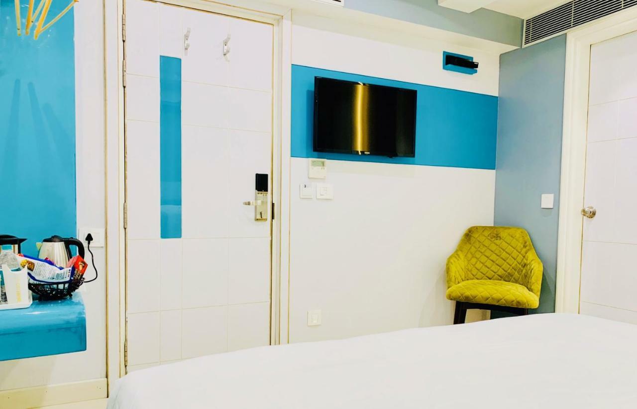 Hotel City Empire New Delhi Railway Station Exteriör bild