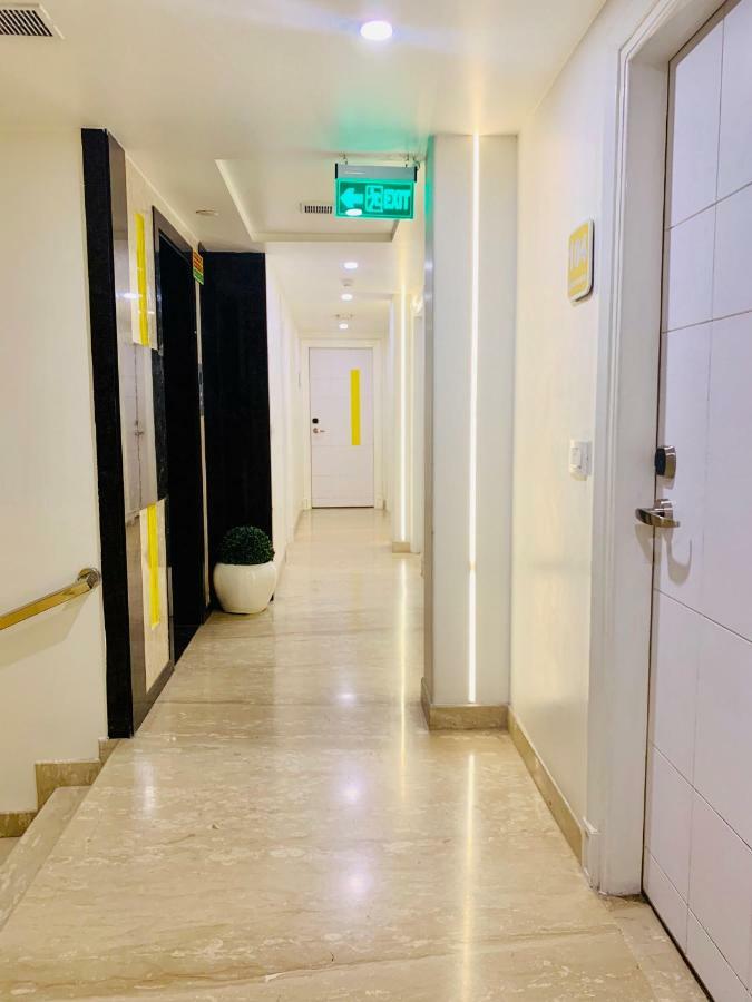 Hotel City Empire New Delhi Railway Station Exteriör bild