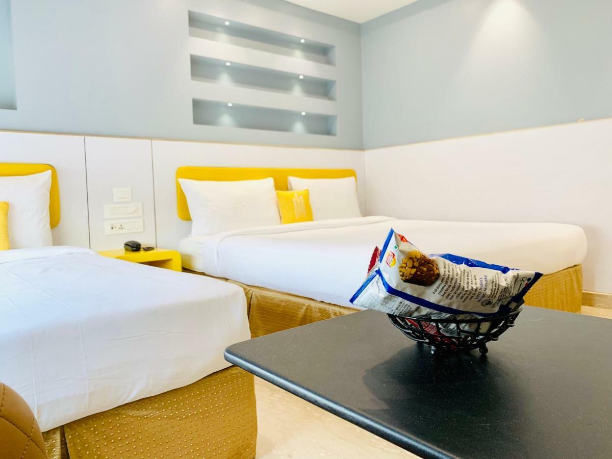 Hotel City Empire New Delhi Railway Station Exteriör bild